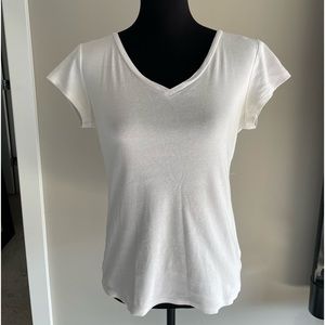 Liz Claiborne Top, V-neck, cotton T-shirt